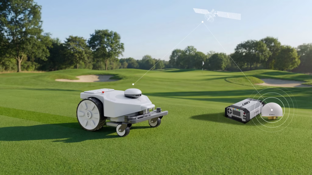 FJ Dynamics FRX robotic mower with N10 CORs Station